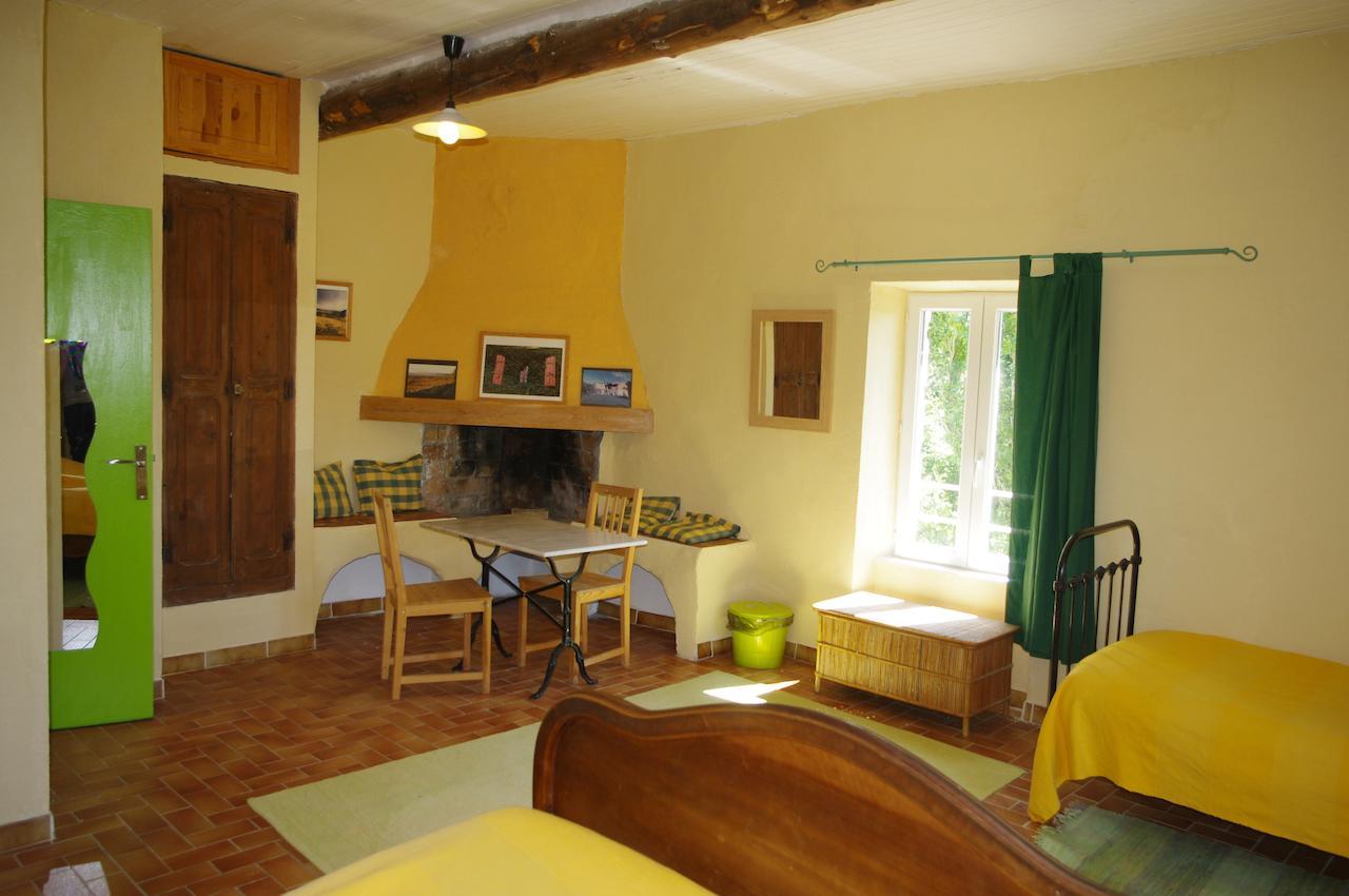 Alba-la-Romaine Chambres D'Hotes La Grange Au Negre الغرفة الصورة
